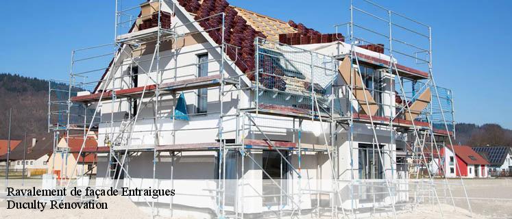Engagez un façadier d'exception pour votre projet de ravalement de façade Entraigues avec Duculty Rénovation 