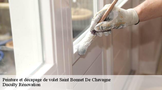 Confiez la rénovation de vos volets à Duculty Rénovation, votre entreprise de peinture et décapage de volet Saint Bonnet De Chavagne 